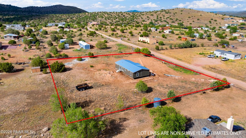 Photo of 2726 Shawnee Trail, Chino Valley, AZ 86323 (MLS # 1079676)