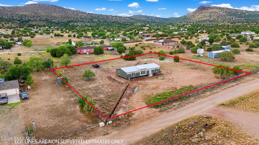Photo of 2726 Shawnee Trail, Chino Valley, AZ 86323 (MLS # 1079676)