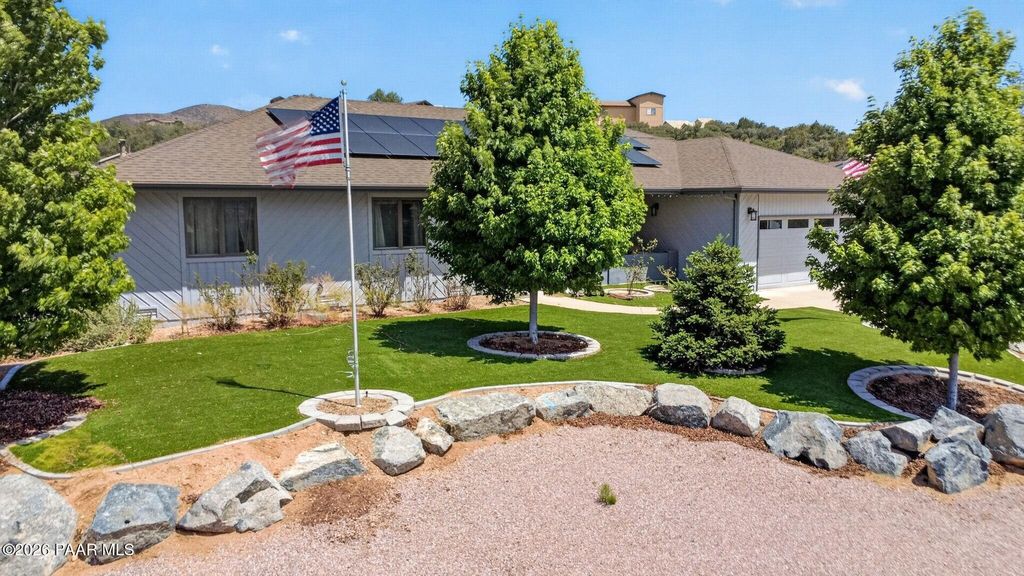 Photo of 14205 E Meadow Road, Dewey-Humboldt, AZ 86327 (MLS # 1082023)