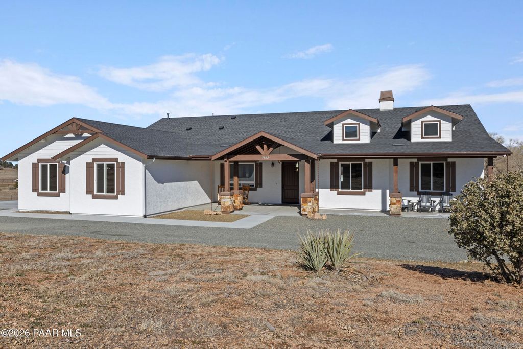 Photo of 5182 W Nature Creek Trail, Prescott, AZ 86305 (MLS # 1078316)