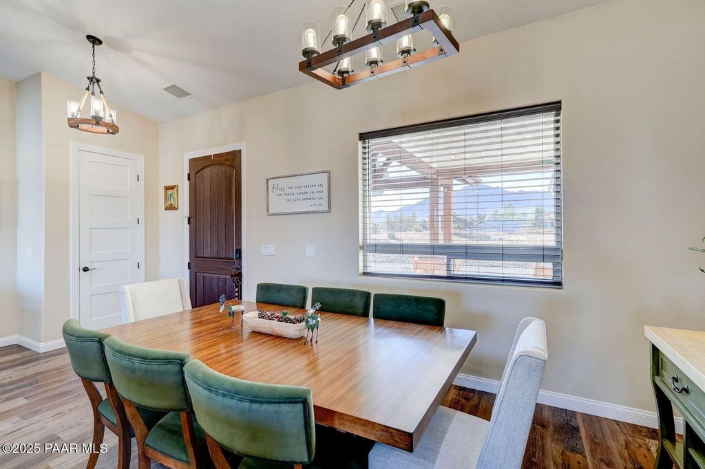 Photo of 5182 W Nature Creek Trail, Prescott, AZ 86305 (MLS # 1078316)