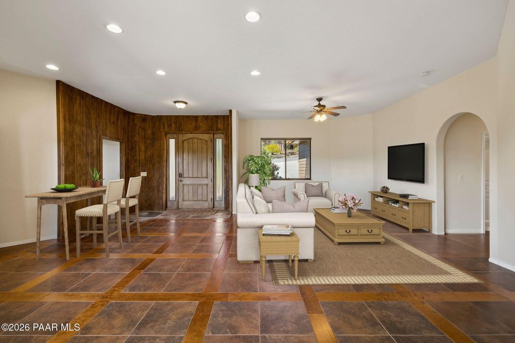 Photo of 705 Sunrise Boulevard, Prescott, AZ 86301 (MLS # 1081291)