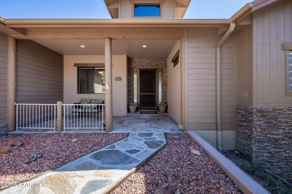 Photo of 705 Sunrise Boulevard, Prescott, AZ 86301 (MLS # 1081291)