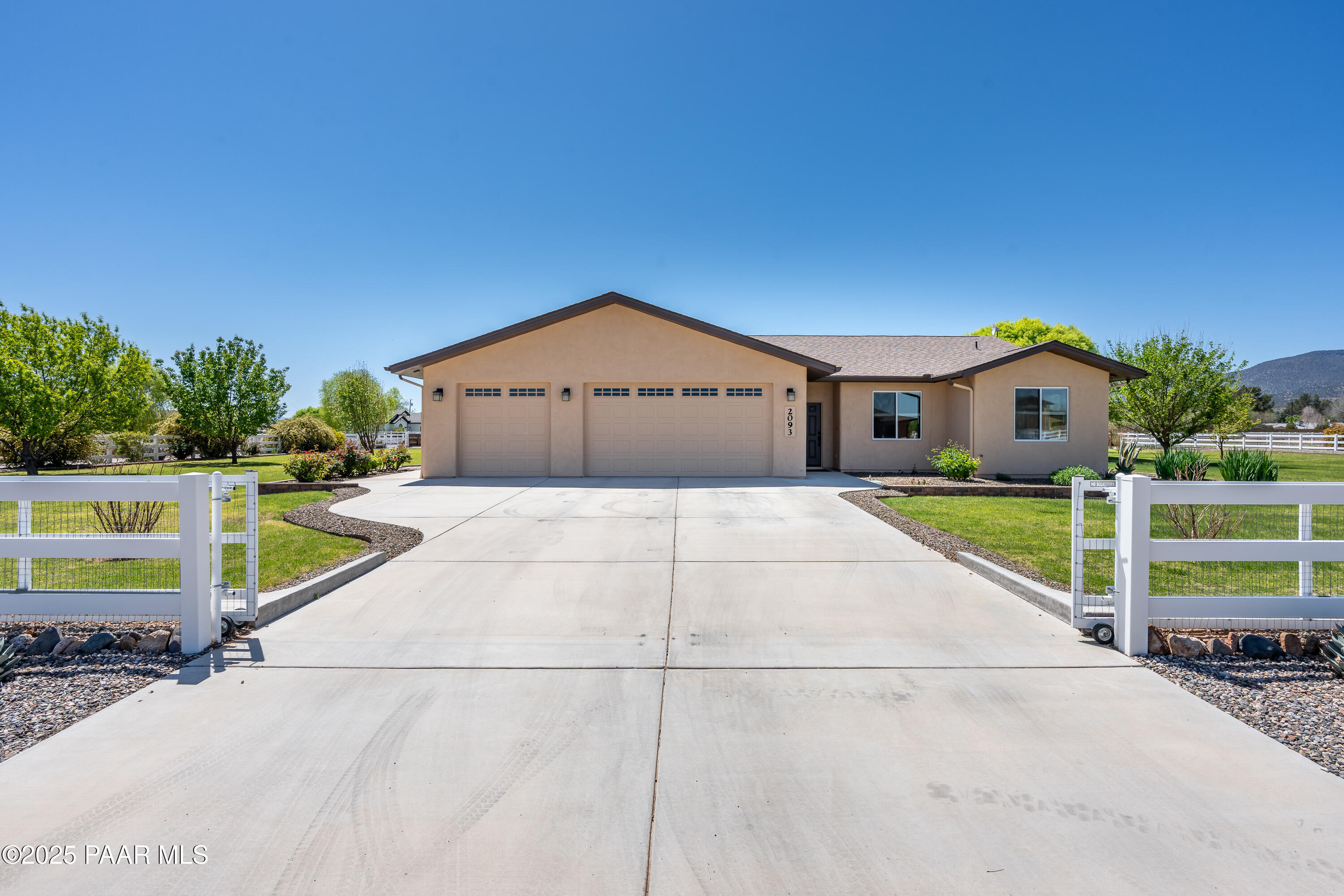 2093 Paso Fino Way
