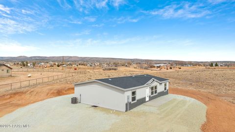 A home in Paulden