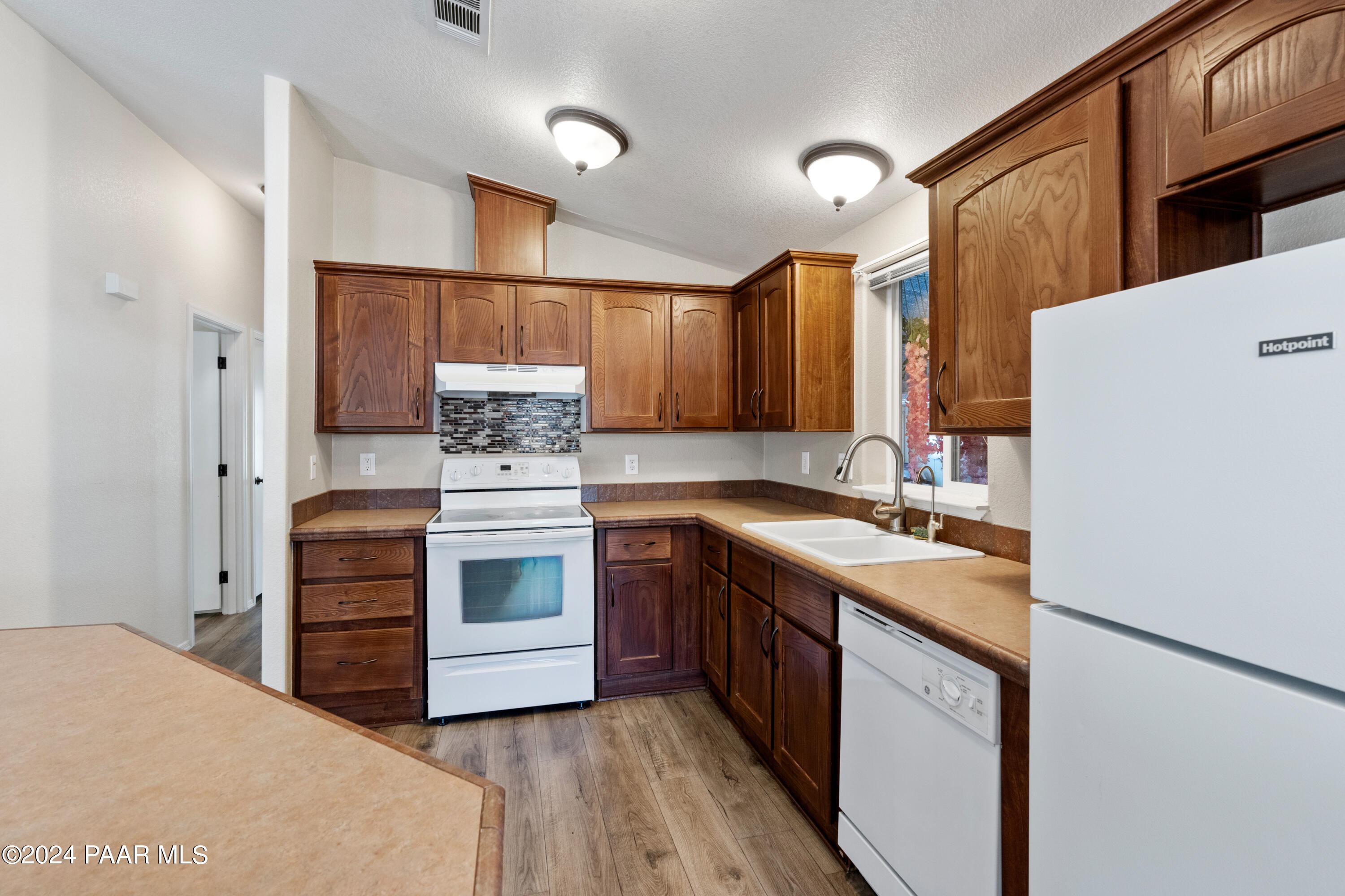 11250 E State Route 69 1178