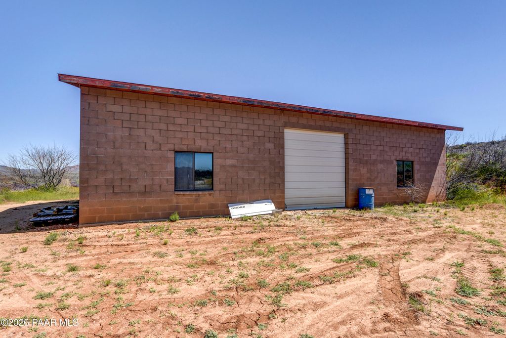 Photo of 24605 W Kirkland Hillside Road #W, Prescott, AZ 86332 (MLS # 1081557)