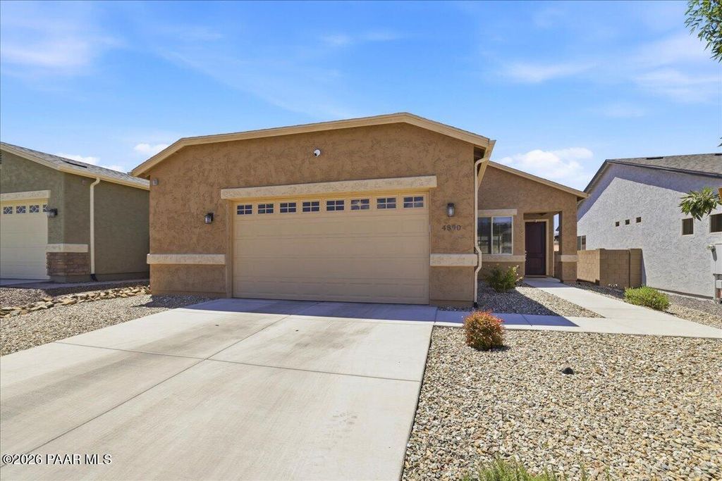Photo of 4890 N Pemberley Street, Prescott Valley, AZ 86314 (MLS # 1083582)