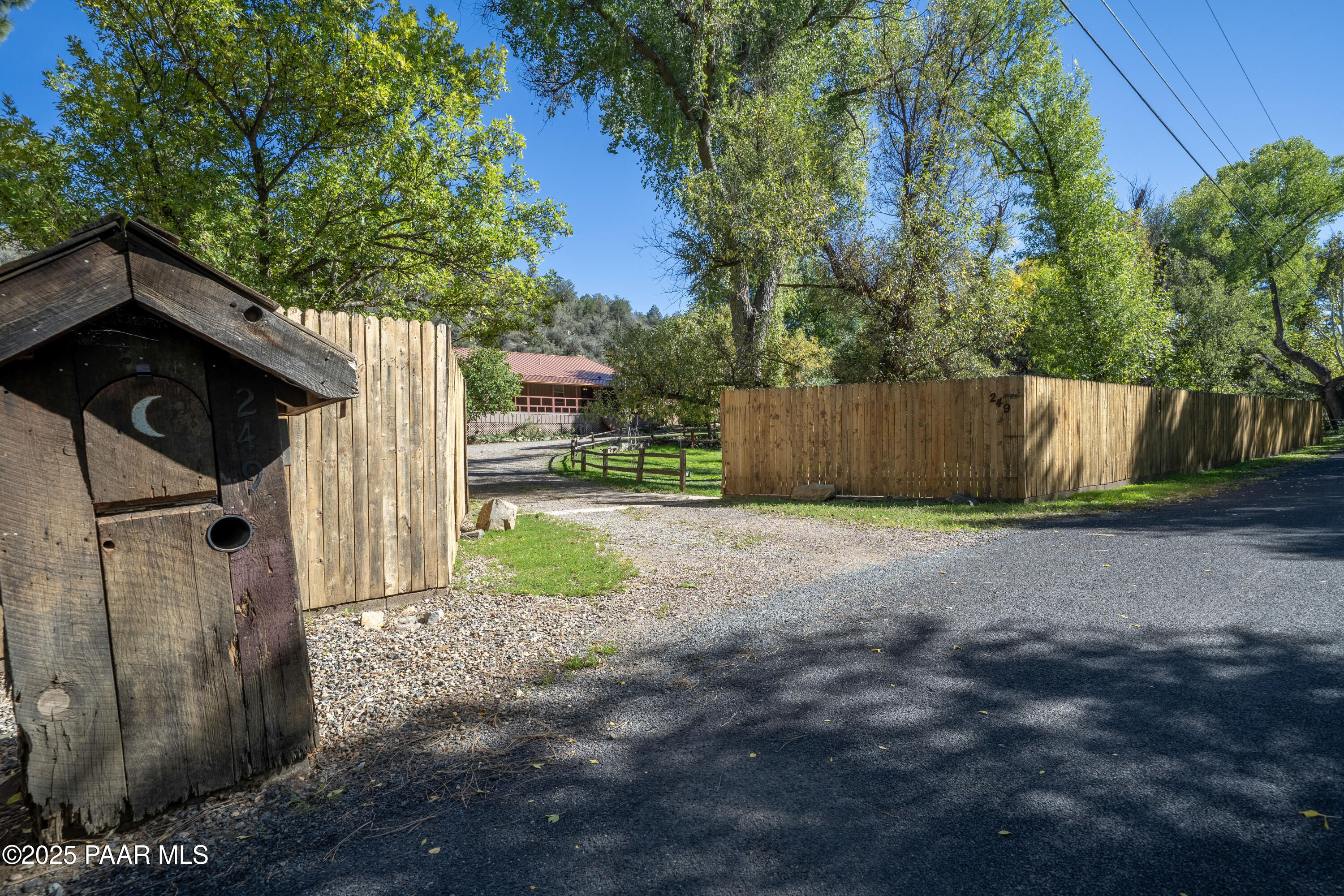 249 S Lynx Creek Road