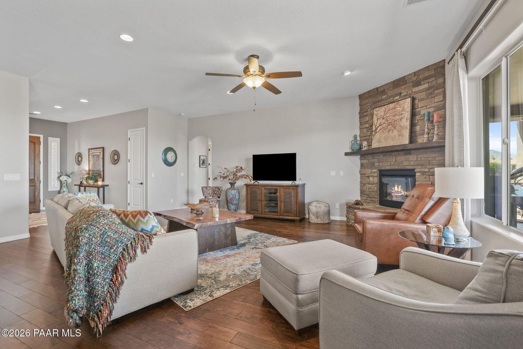 Photo of 708 Mines Pass, Prescott, AZ 86301 (MLS # 1082222)