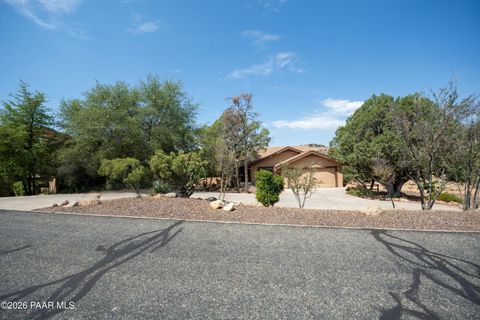 Photo of 1944 Forest View, Prescott, AZ 86305 (MLS # 1078753)