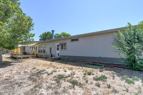 A home in Paulden