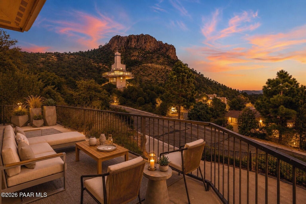 Photo of 115 Rockcliff Lane, Prescott, AZ 86303 (MLS # 1084560)