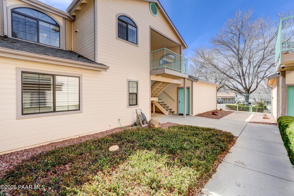 Photo of 319 S Alarcon Street #2a, Prescott, AZ 86303 (MLS # 1079821)