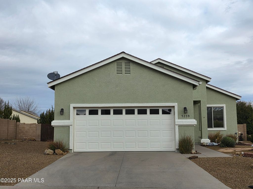Photo of 5239 N Celestine Court, Prescott Valley, AZ 86314 (MLS # 1078422)