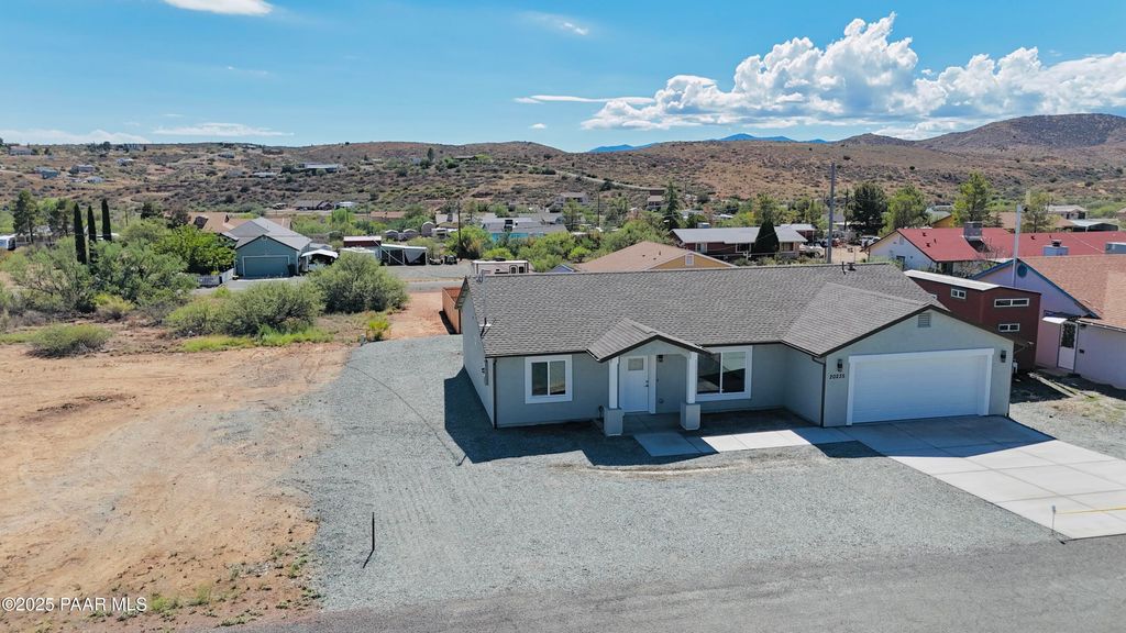 Photo of 20235 E Mesa Verde Road #2, Mayer, AZ 86333 (MLS # 1077046)