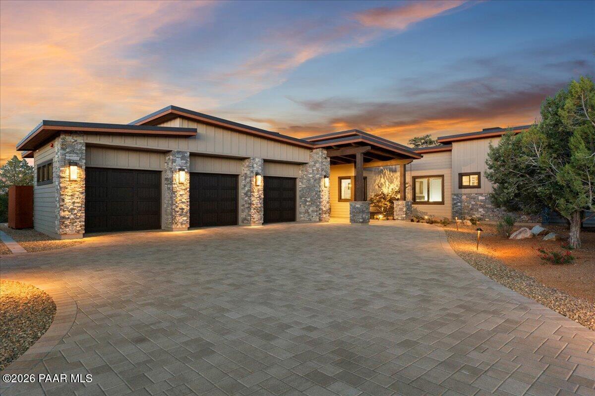 5130 W Vengeance Trail