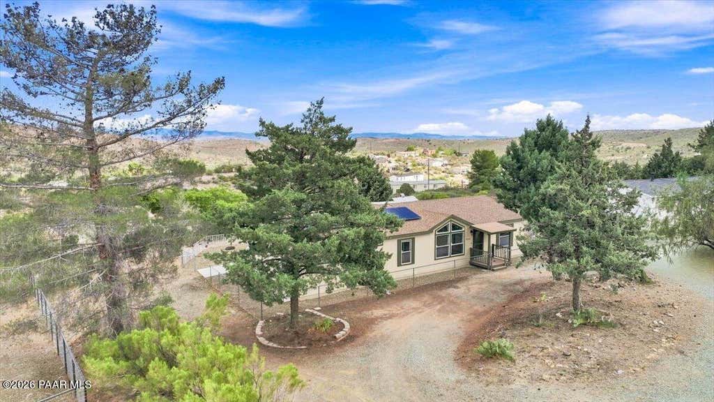 Photo of 10603 S Cholla Drive, Mayer, AZ 86333 (MLS # 1084678)
