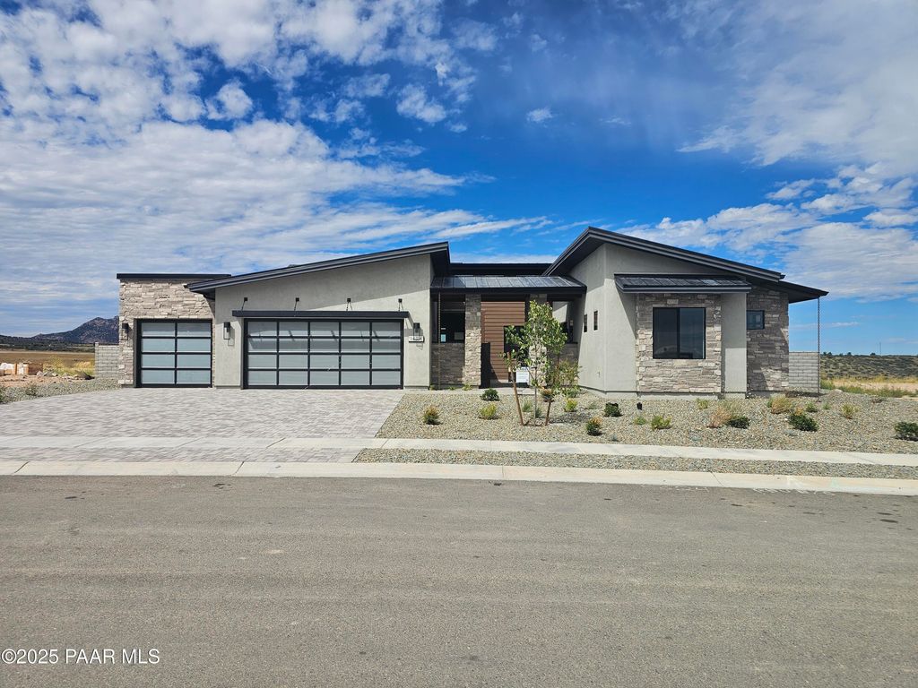 Photo of 5624 Meridian Court, Prescott, AZ 86305 (MLS # 1076915)