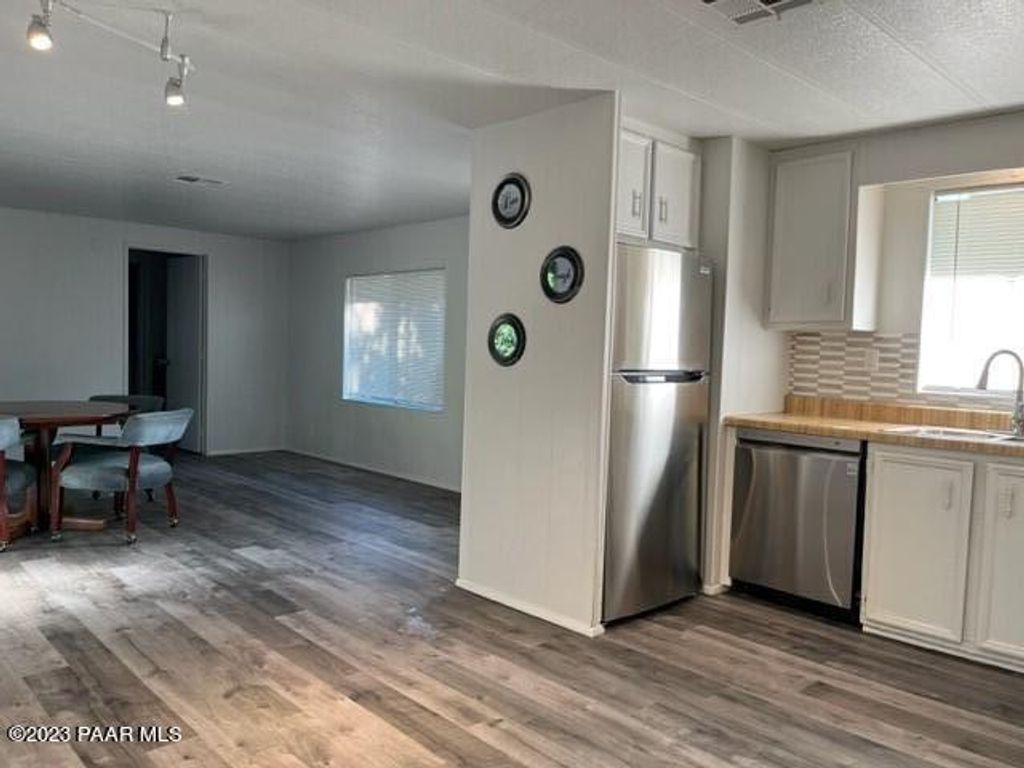 Photo of 982 Pike Place, Prescott, AZ 86305 (MLS # 1082359)
