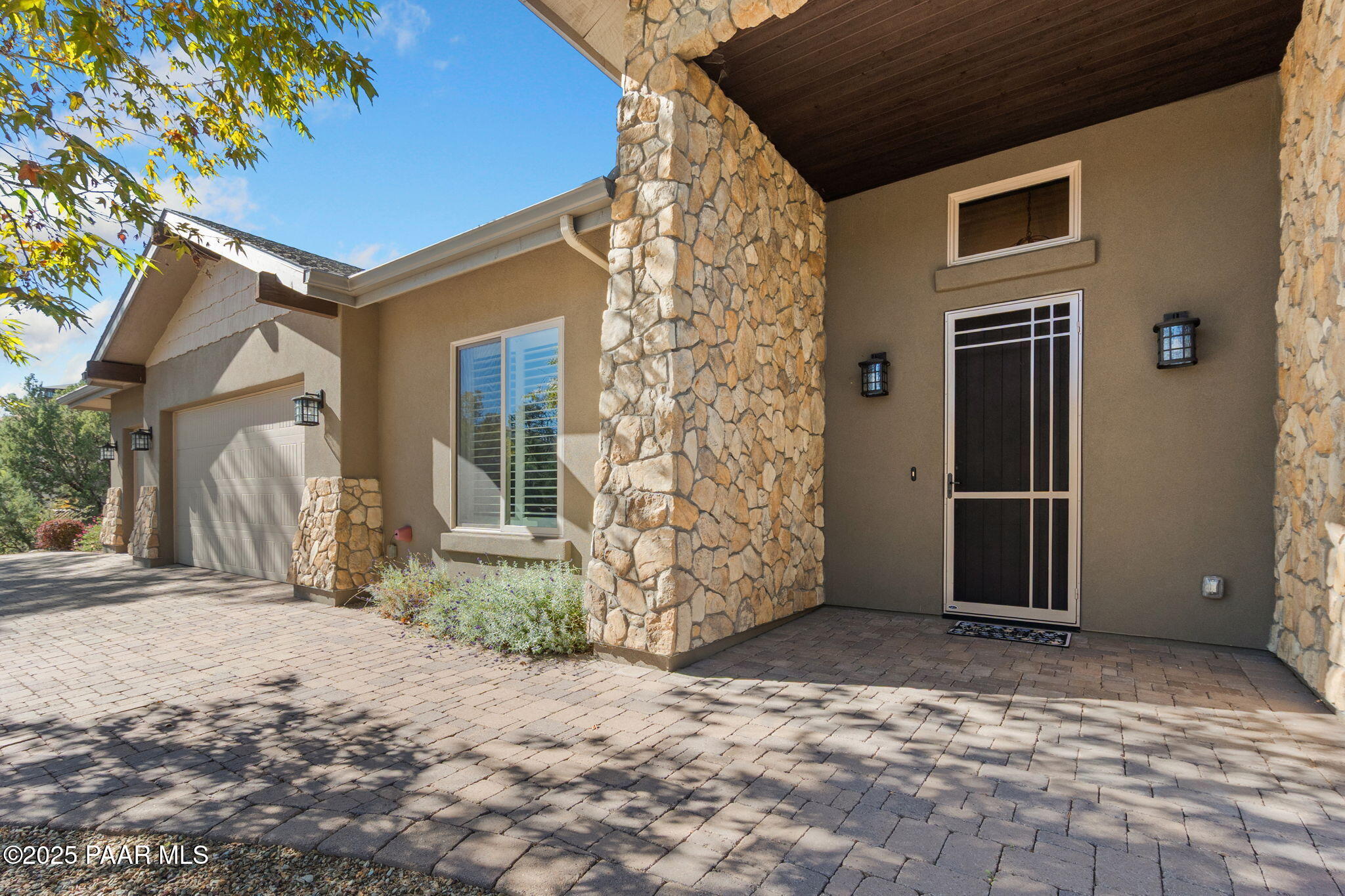 1476 Sierry Peaks Drive