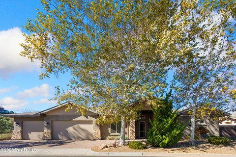 Photo of 1476 Sierry Peaks Drive, Prescott, AZ 86305 (MLS # 1077610)