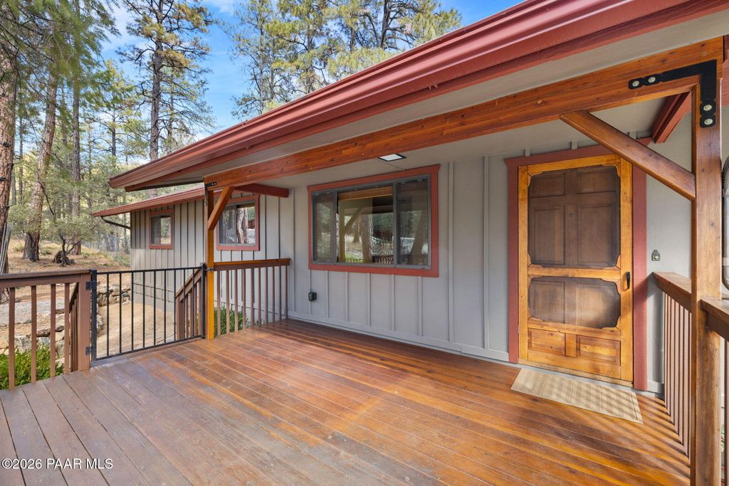 Photo of 1085 N Madizell Drive, Prescott, AZ 86305 (MLS # 1079435)