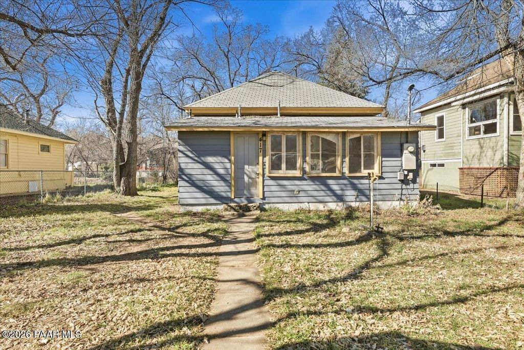 Photo of 417 S Granite Street #E, Prescott, AZ 86303 (MLS # 1079376)