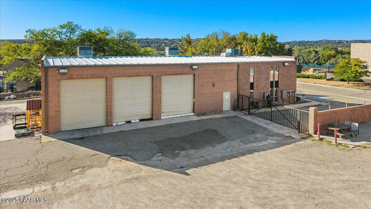3241 Tower Road