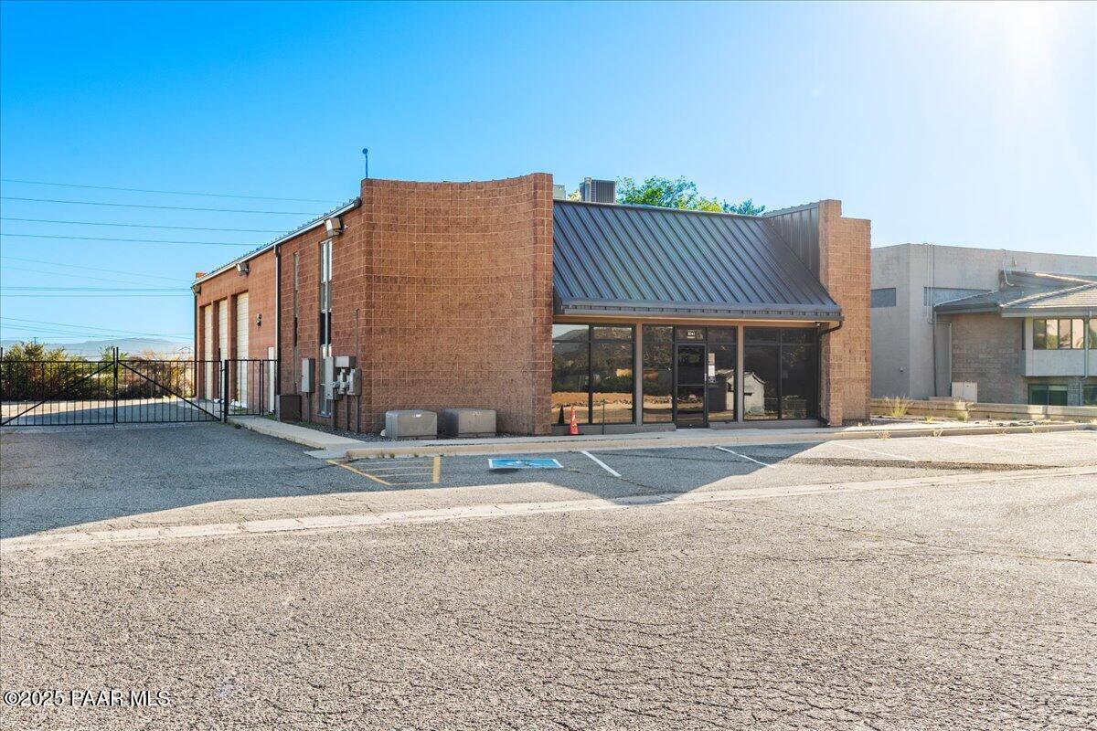 3241 Tower Road