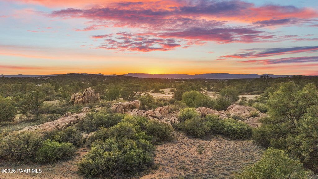 Photo of 4569 W Sterling Ranch Road, Prescott, AZ 86305 (MLS # 1081519)