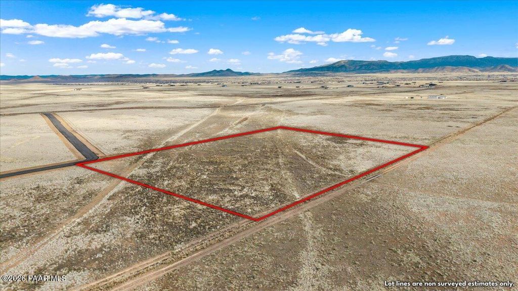 Photo of Lot E Lonesome View Road, Prescott Valley, AZ 86315 (MLS # 1079737)