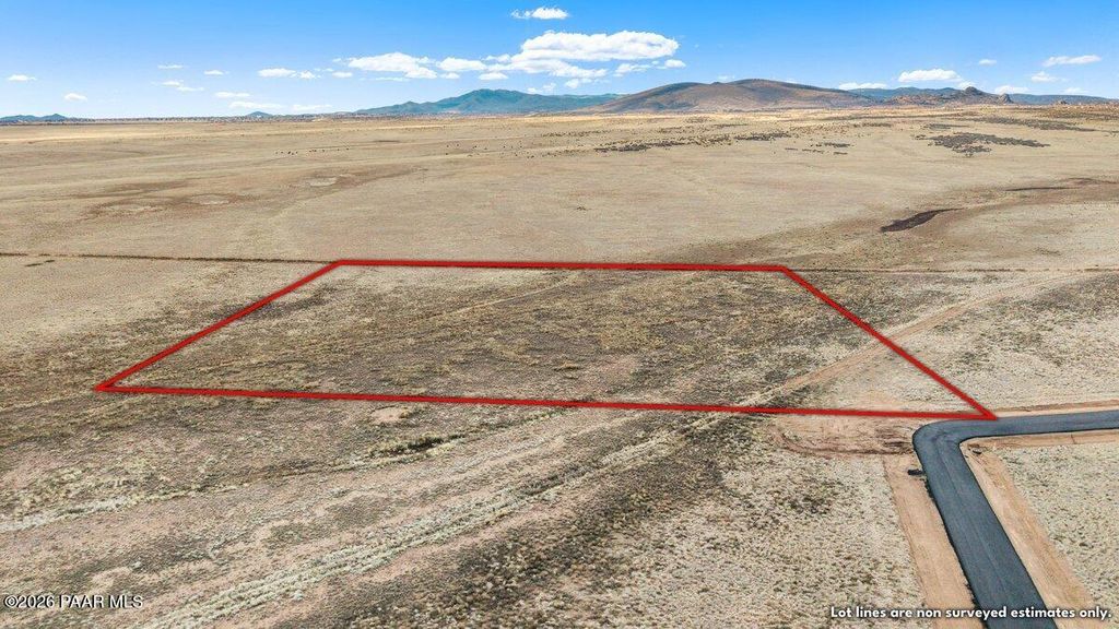 Photo of Lot E Lonesome View Road, Prescott Valley, AZ 86315 (MLS # 1079737)