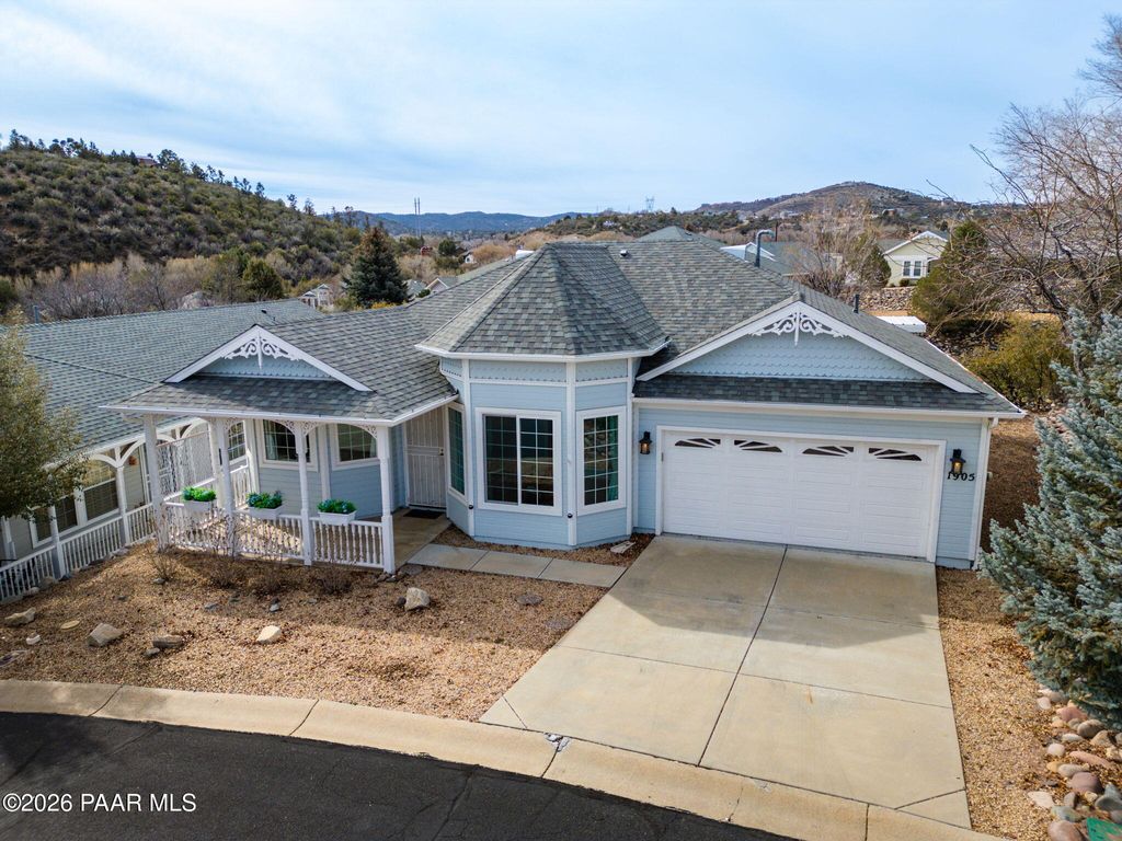 Photo of 1905 N Mulberry, Prescott Valley, AZ 86314 (MLS # 1079160)