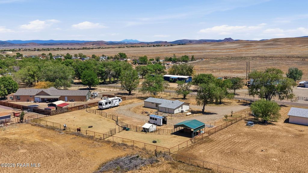 Photo of 138 E Liana Drive, Chino Valley, AZ 86323 (MLS # 1081576)