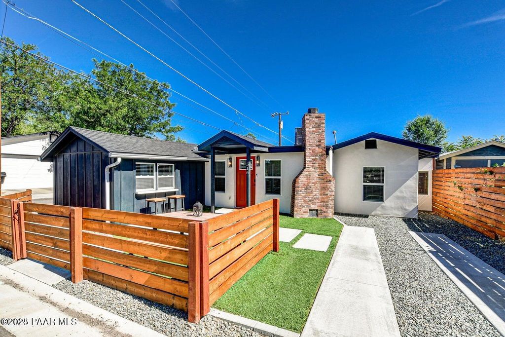 Photo of 516 E Virginia Place, Prescott, AZ 86301 (MLS # 1078916)