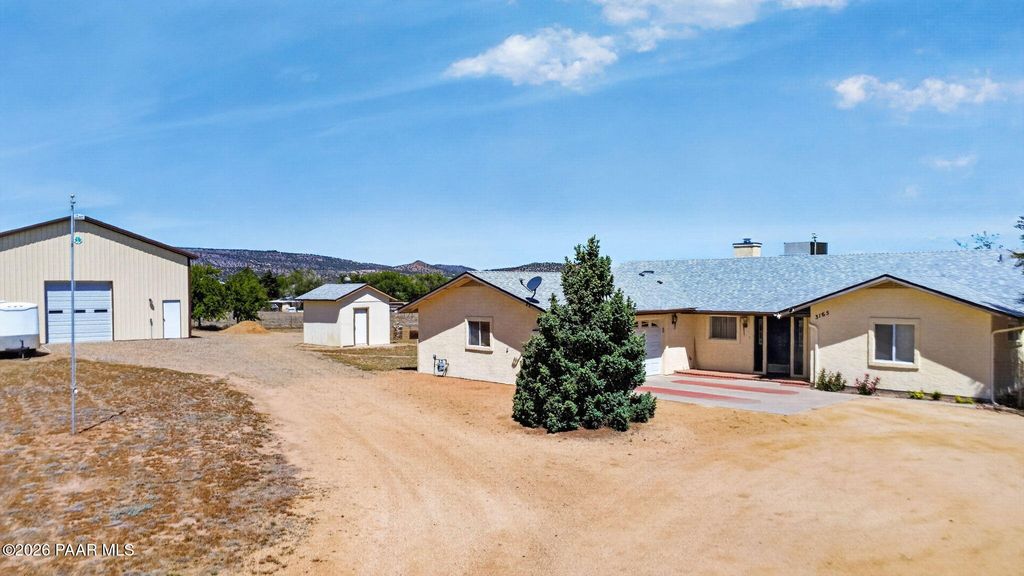 Photo of 3165 Las Brisas, Chino Valley, AZ 86323 (MLS # 1081525)