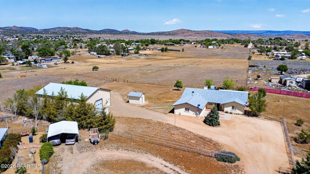 Photo of 3165 Las Brisas, Chino Valley, AZ 86323 (MLS # 1081525)