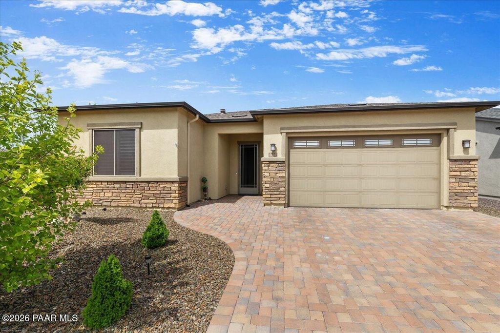Photo of 8610 N Sprouting Tree Drive, Prescott Valley, AZ 86315 (MLS # 1081495)