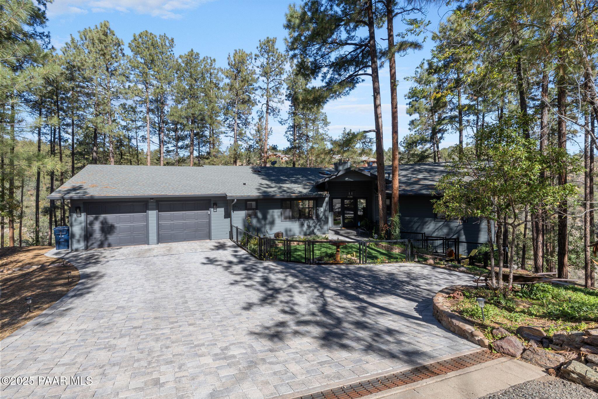 2391 W Mountain Laurel Road