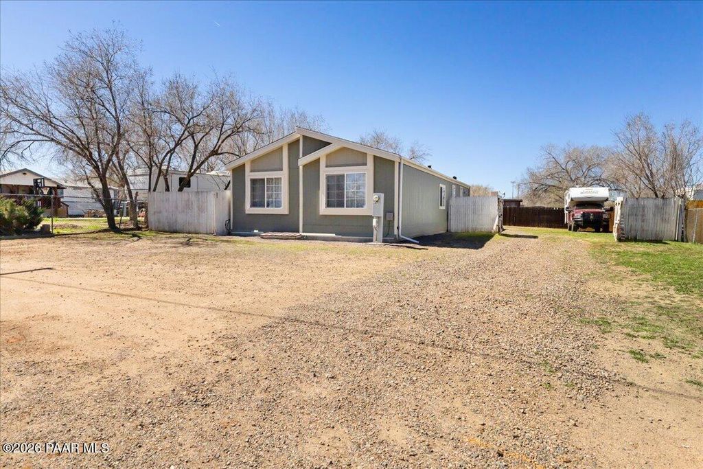 Photo of 1526 Del Rio Drive, Chino Valley, AZ 86323 (MLS # 1080018)