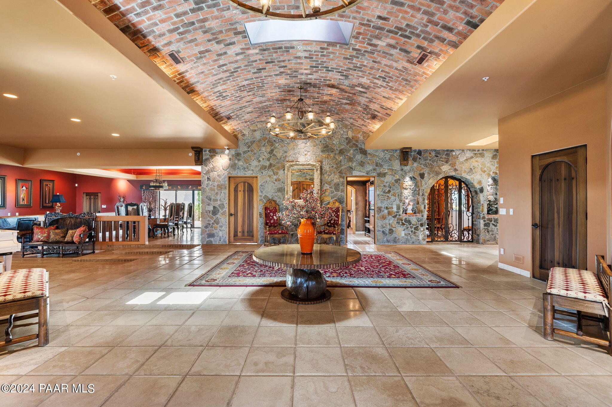 12390 E Triple T Lane