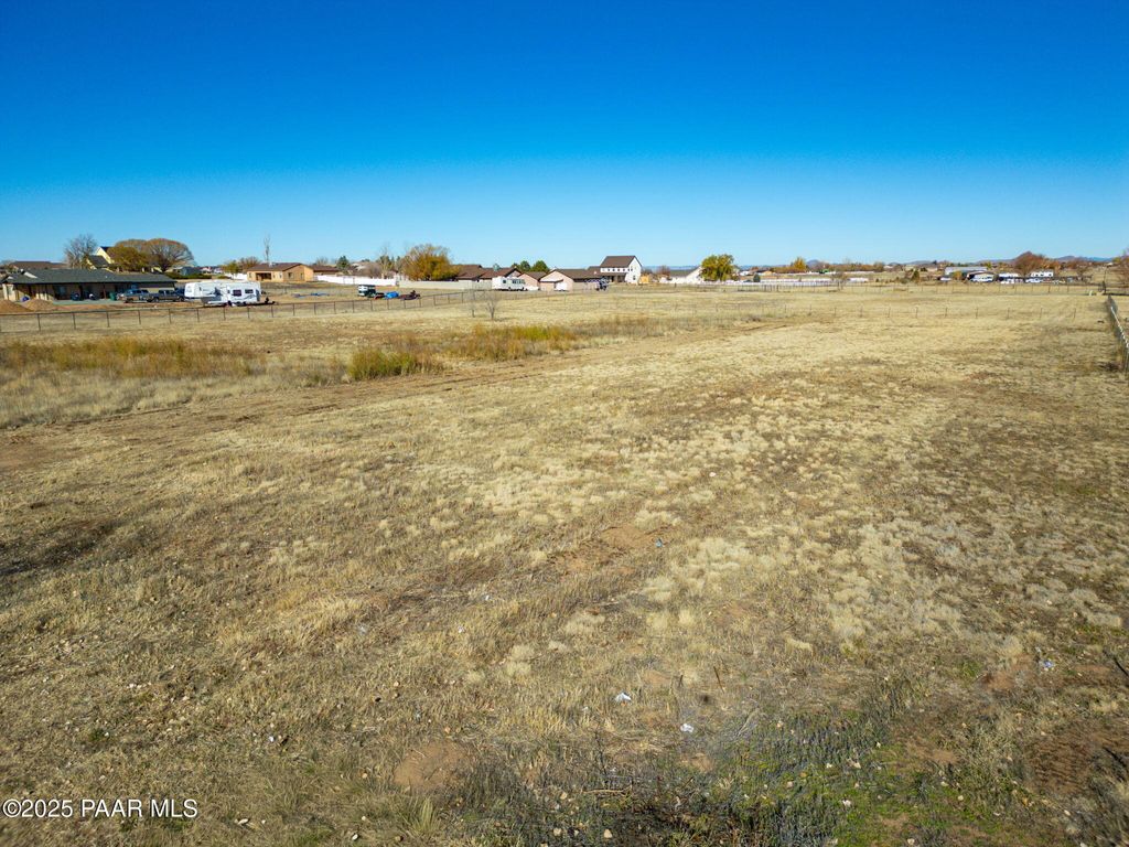 Photo of 7920 E Acre Way, Prescott Valley, AZ 86315 (MLS # 1078240)
