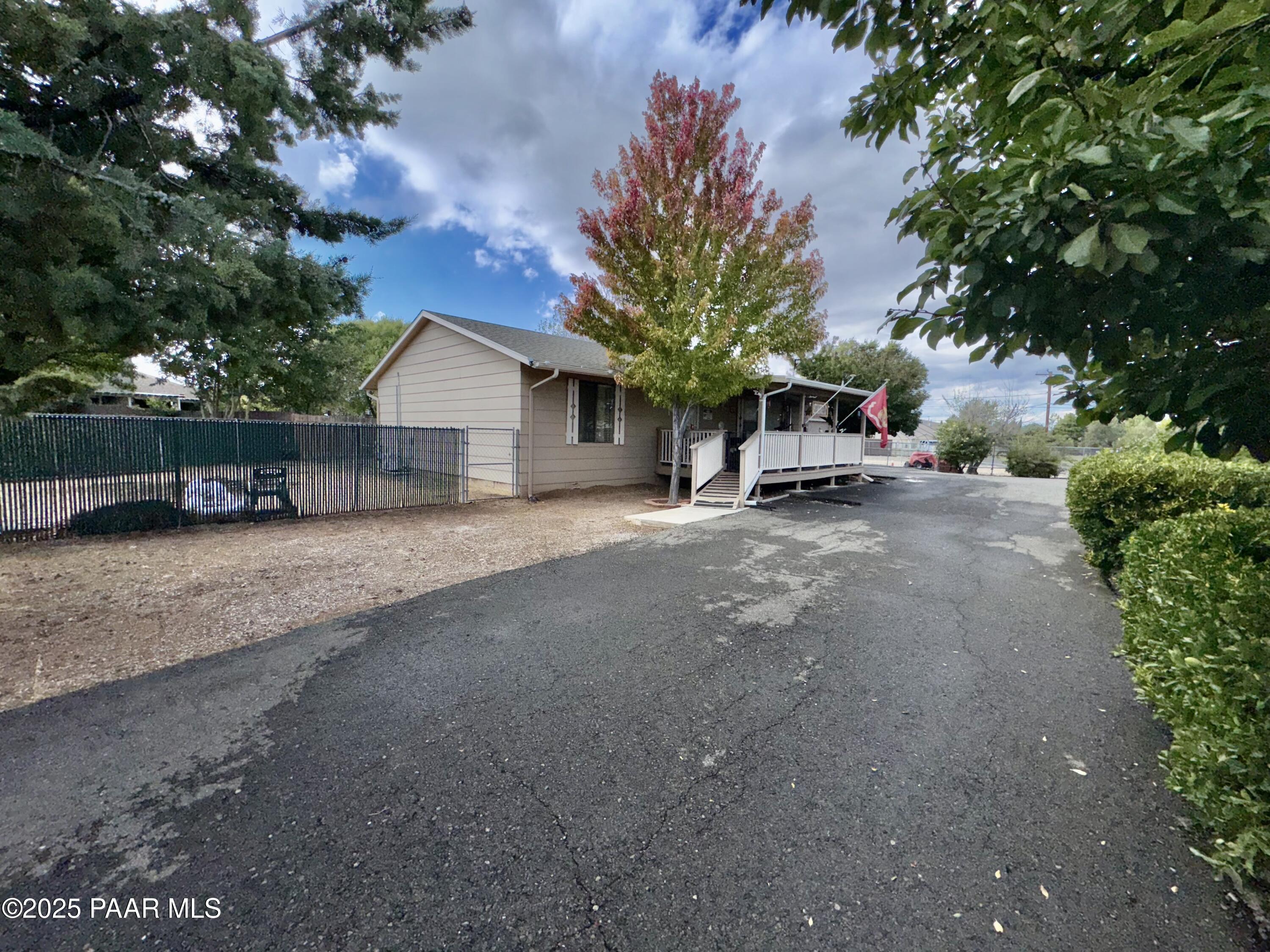 6701 E Paradise Lane Lane