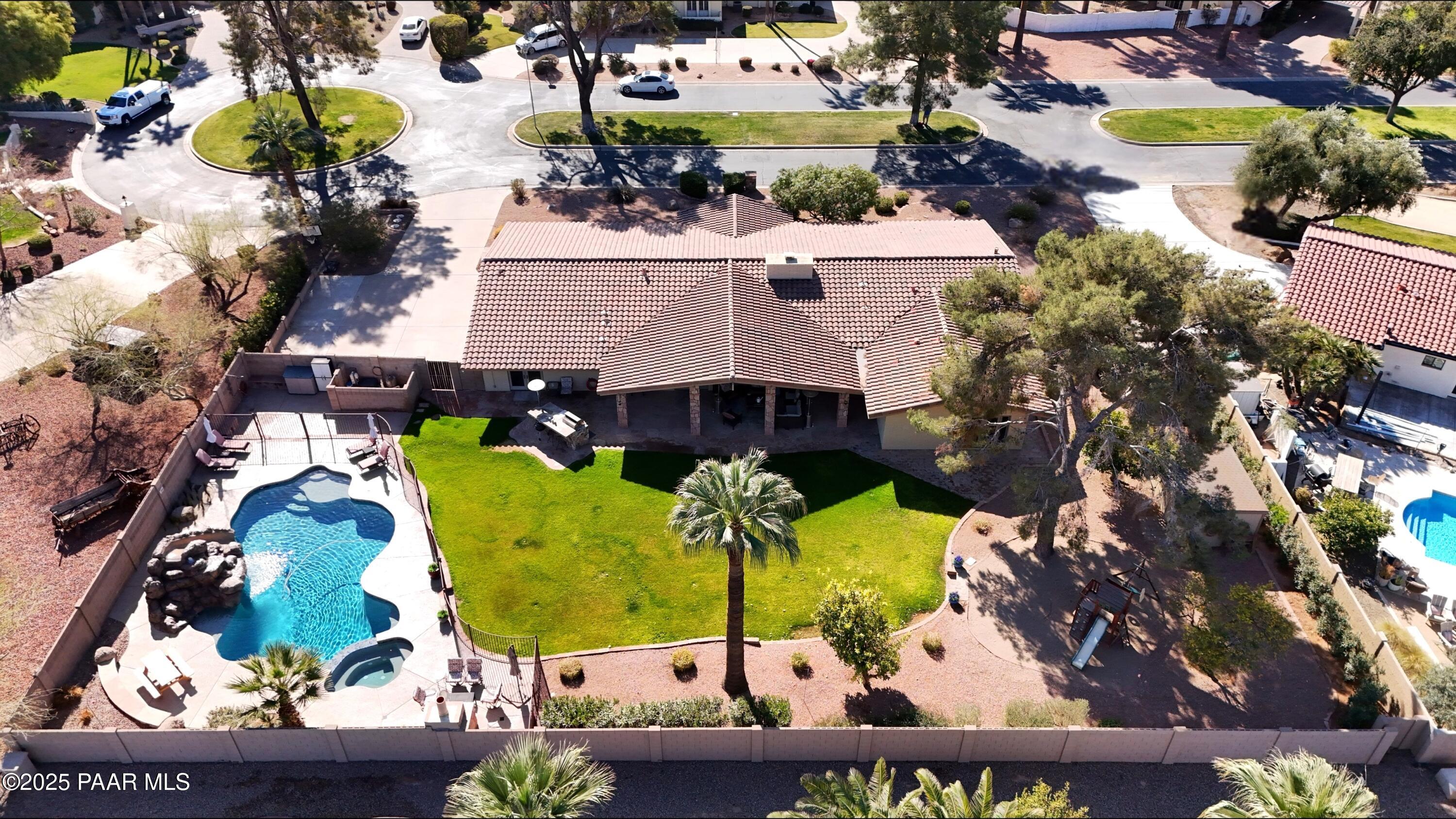260 E Estero Lane