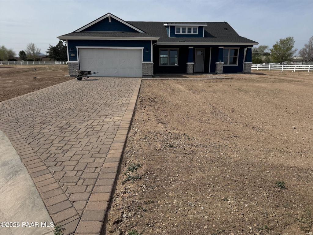 Photo of 2610 Connor Avenue, Chino Valley, AZ 86323 (MLS # 1080714)