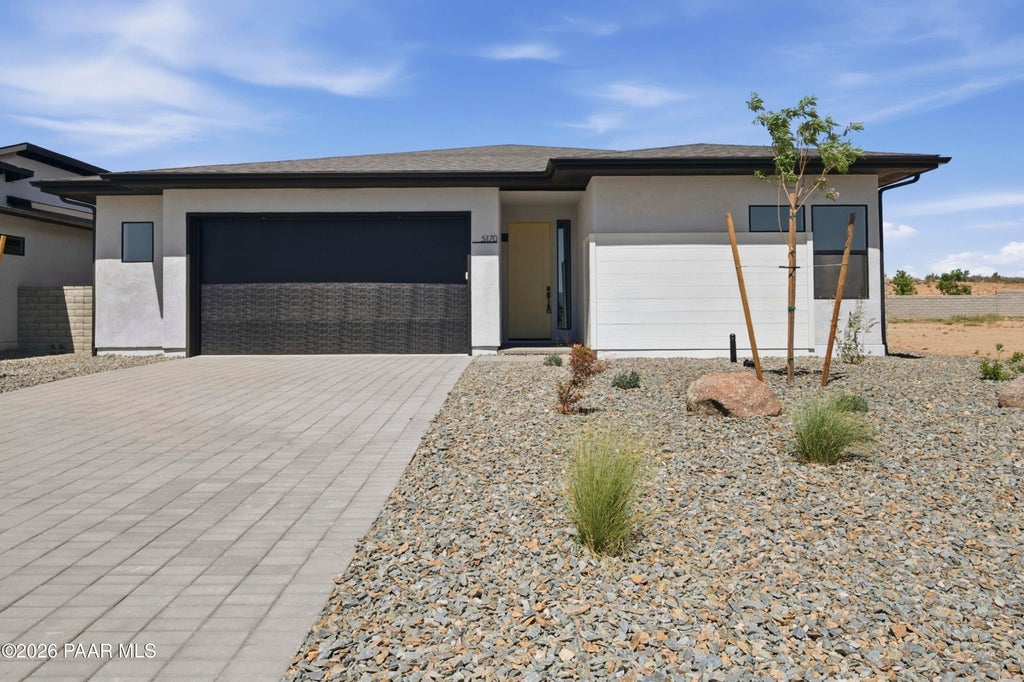 Photo of 5170 N Jeffers Avenue, Prescott Valley, AZ 86314 (MLS # 1084997)