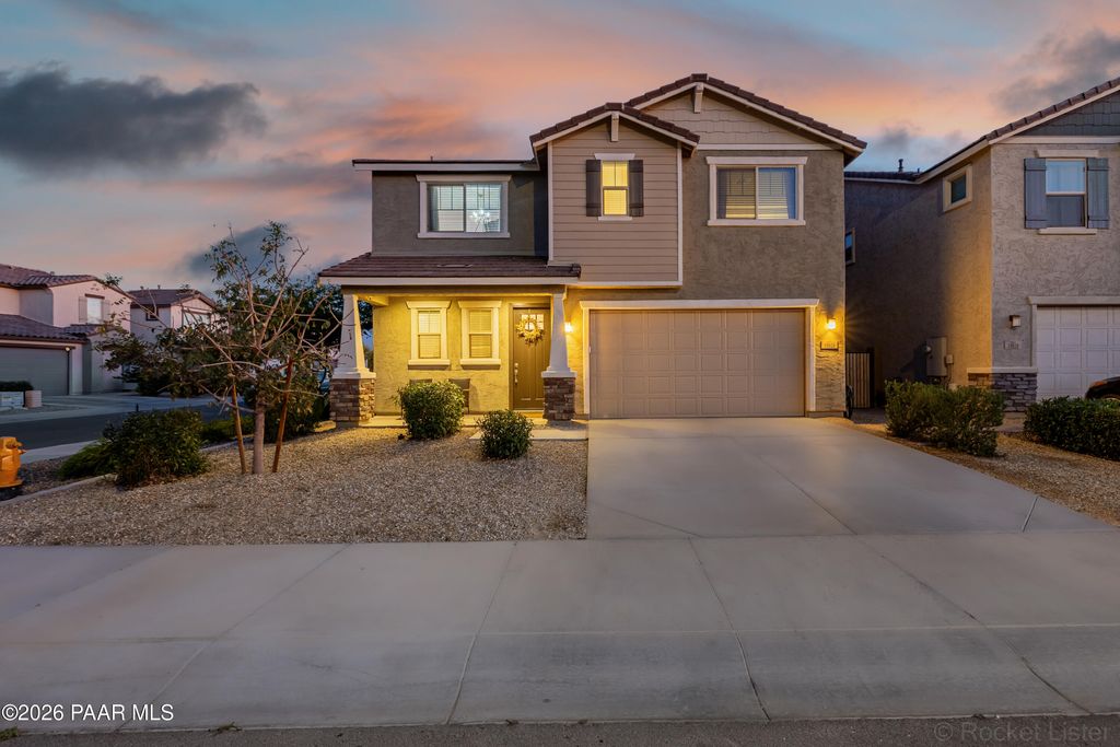 Photo of 10955 W Beatrice Street, Peoria, AZ 85323 (MLS # 1080643)