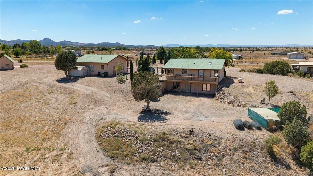 Photo of 974 N Grandview, Paulden, AZ 86334 (MLS # 1083589)