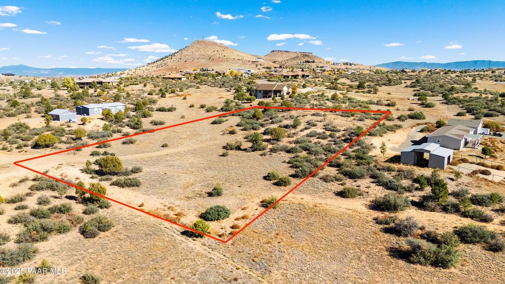 Photo of 4567 W Iron Horse Trail, Prescott, AZ 86305 (MLS # 1077718)